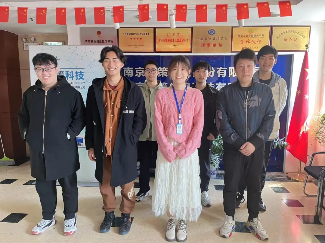 【結(jié)班留影】 好運藏在你的實力里，也藏在